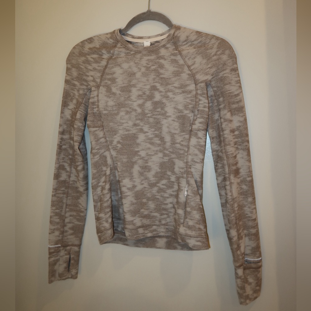 BRAND NEW It’s Rulu Run Long Sleeve